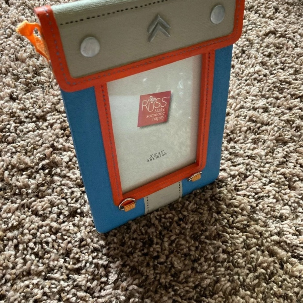 Russ Picture Frame - Picture 3 of 3